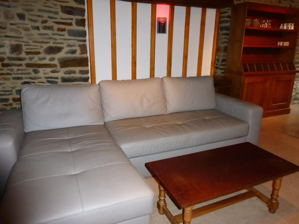 Gite Notre Dame Pontorson Kamer foto